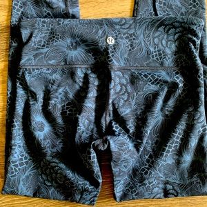 Lululemon Wunder Under Tight Full-On Luxtreme